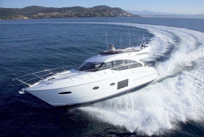 Boating: Slinging for Singapore
